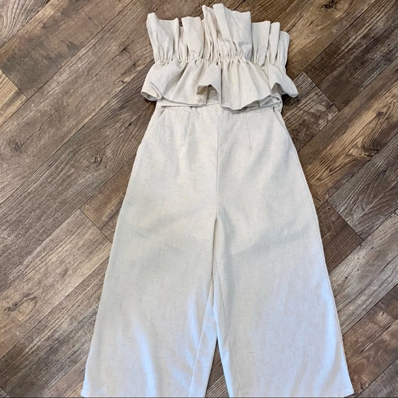 SOLD 💕NEW Saints + Secrets Strapless Linen Ruffle Cropped Jumpsuit - Picture 4 of 16